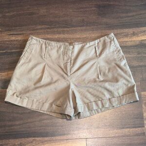 LOFT Classic Tan Women's Shorts